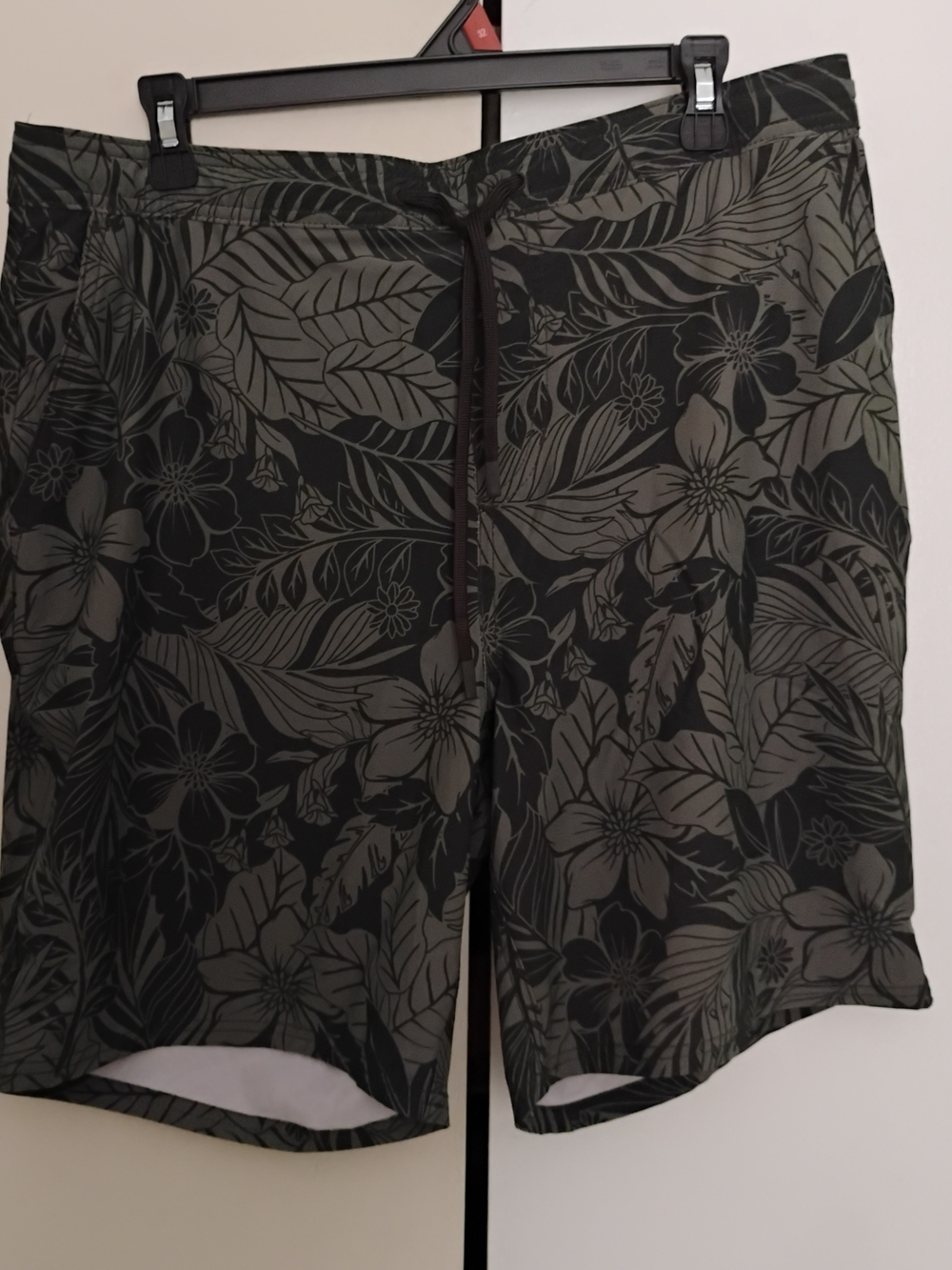 Kirkland Signature Black and Olive Green Floral Swim Trunks